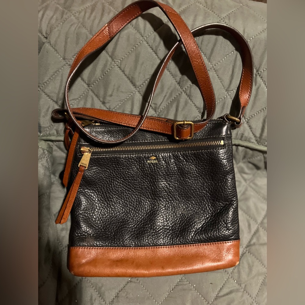 Authentic leather Fossil crossbody